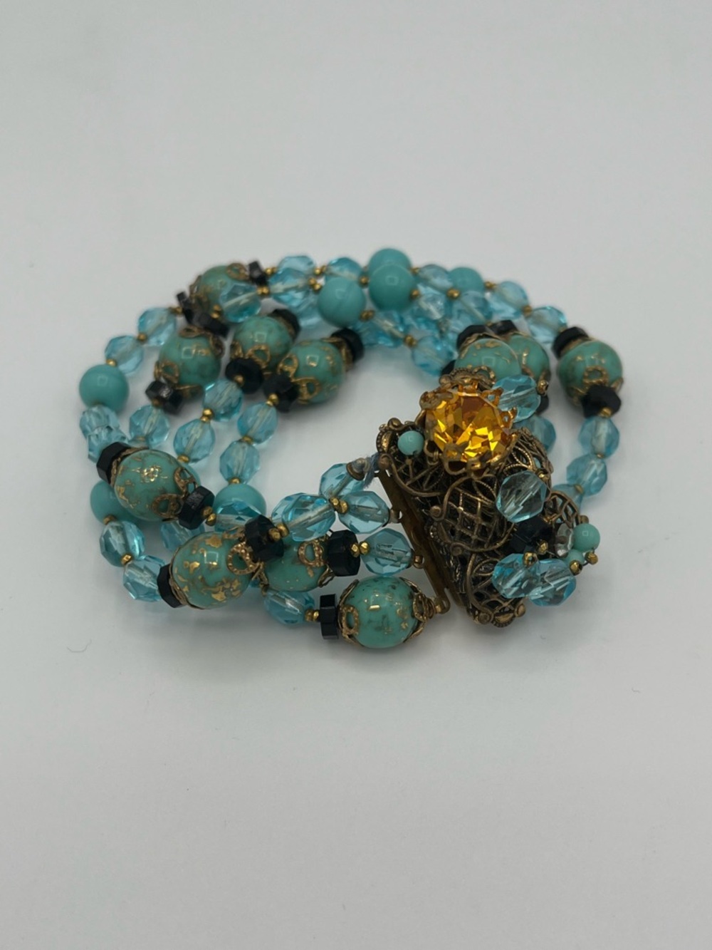 Unsigned Miriam Haskell Robin's Egg Blue Four-Strand Bracelet & Filigree Earring - Picture 9 of 13